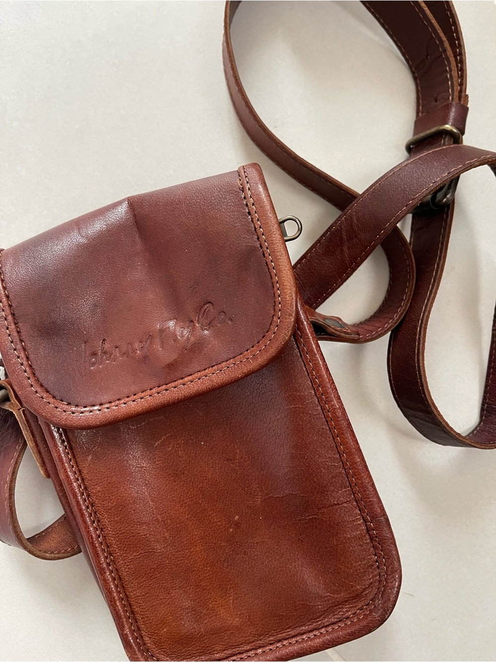Johnny Fly Brown Leather Crossbody Bag Small Adjustable Shoulder Travel Purse